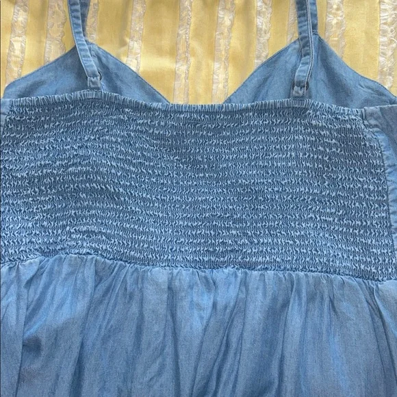 Old Navy Chambray Button-Front Fit & Flare Cami Dress - Picture 6 of 9